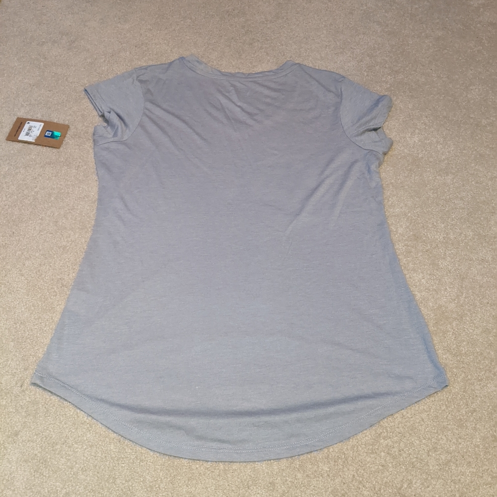 SOLD!!!!! ❌❌Nwts rivalry threads Villanova Wildcats grey v-neck t-shirt - Picture 4 of 14